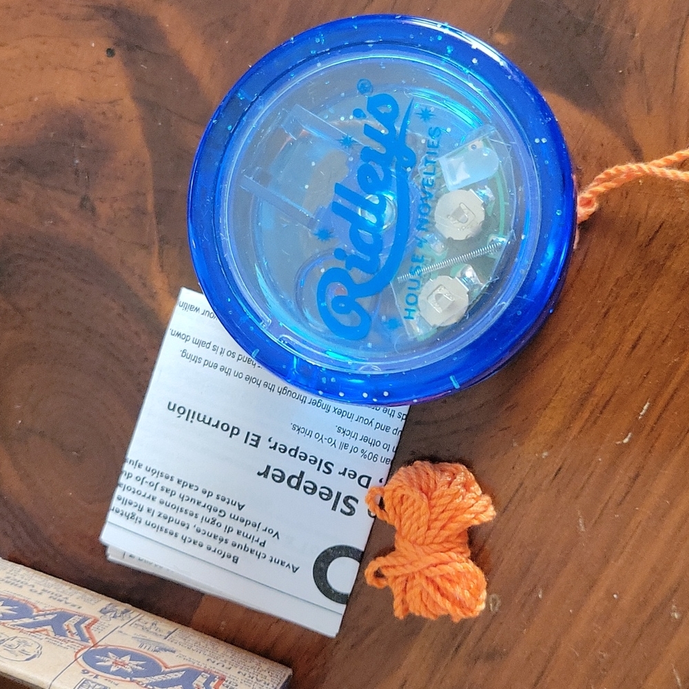 Ridley's Blue Speckled Yo-Yo